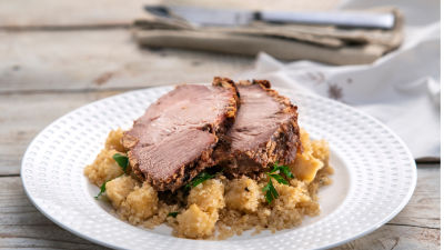 Свинско печено с ароматна кора