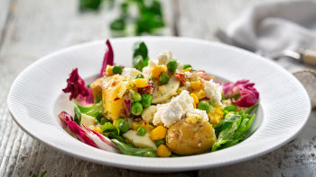 Салата с картофи и рикота