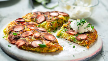 Палачинка със зеленчуци и колбас