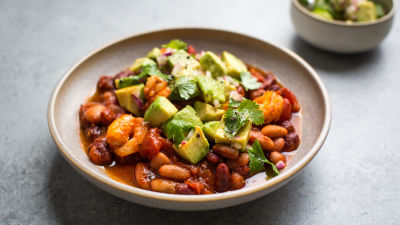 Мексиканска яхния с боб и скариди