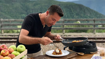 Обърнат ябълков крамбъл