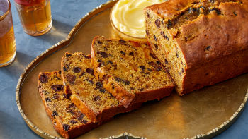 Марокански кейк със сушени плодове