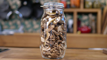 Сушени манатарки