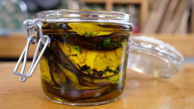 Патладжани в зехтин