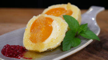 Кнедли с кайсии