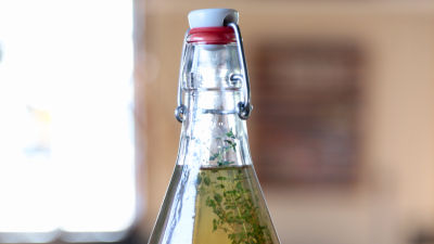 Овкусен ябълков оцет