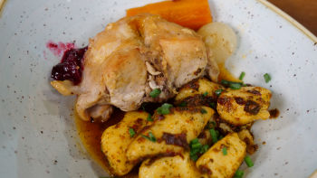 Заешка яхния с ньоки