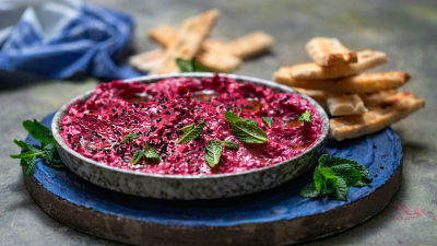 Разядка с червено цвекло