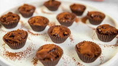 Шоколадови трюфели в чашки