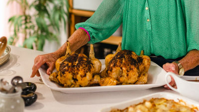 Печени пилета с печени картофи