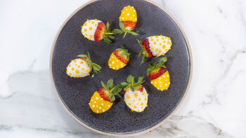 Ягоди в шоколад