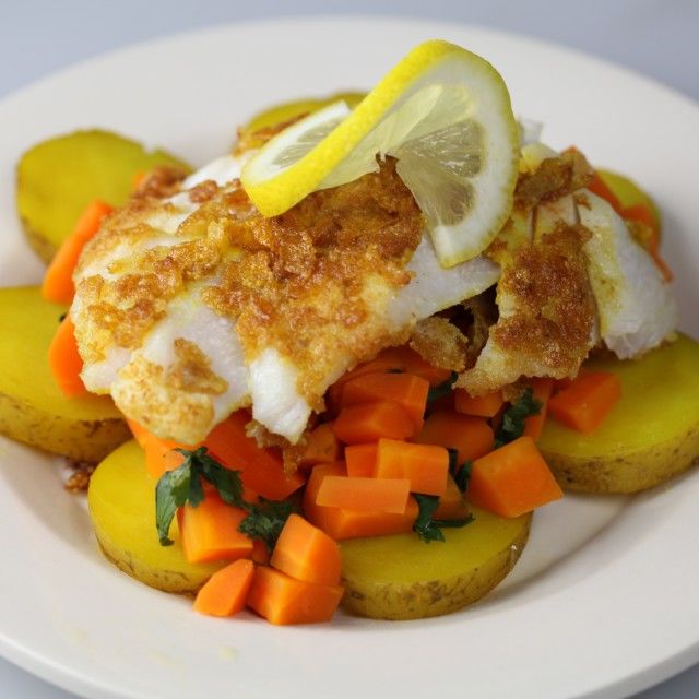 Салата от моркови с хрупкава риба