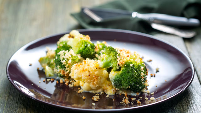 Гратен с броколи и карфиол