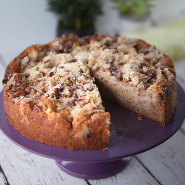 Крамбъл сладкиш с круши и шоколад