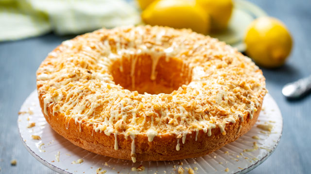 Въздушен лимонов кекс
