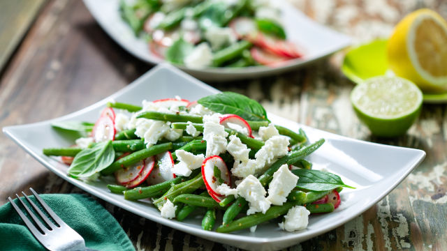 Салата от зелен фасул с лимонов дресинг