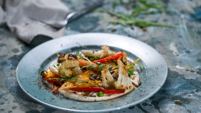 Печени зеленчуци с крем от кашу