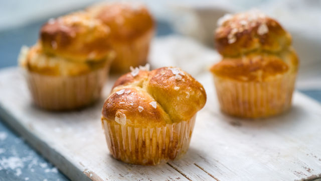 Бретцел питки с моцарела