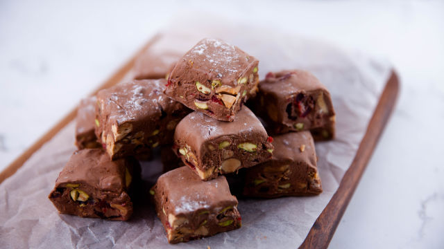 Шоколадова нуга