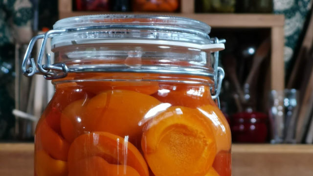 Компот от кайсии