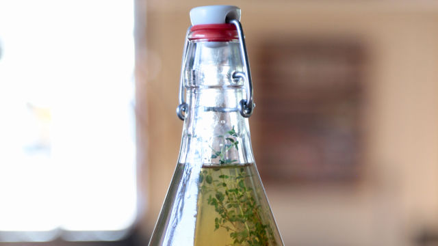 Овкусен ябълков оцет