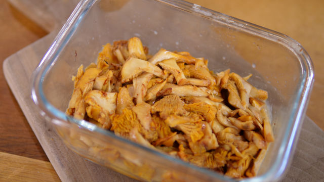 Замразени гъби пачи крак