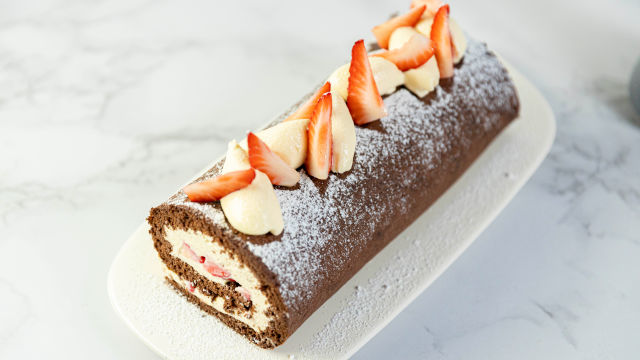 Швейцарско шоколадово руло