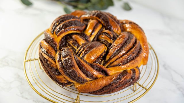 Бабка с шоколадов пълнеж