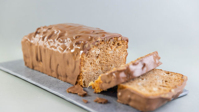 Кейк с круши, пекан и шоколад