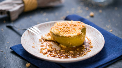 Pečene jabuke s Crème Brûlée pudingom