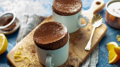 Čokoladni nabujak u šalici