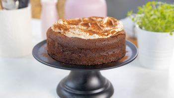 Čokoladna mousse torta