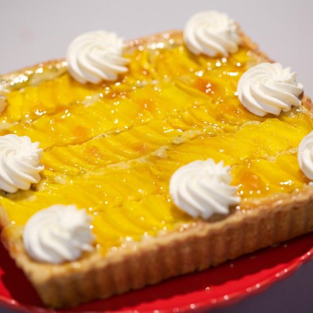 Tarte s mangom i estragonom