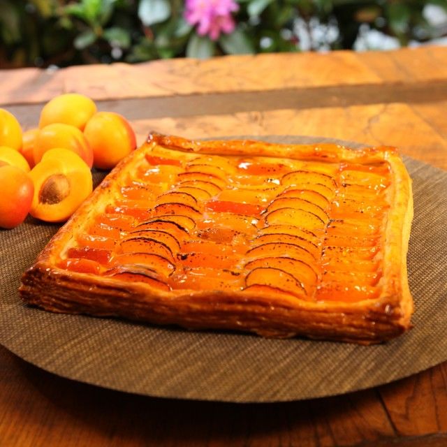 Tart s marelicama