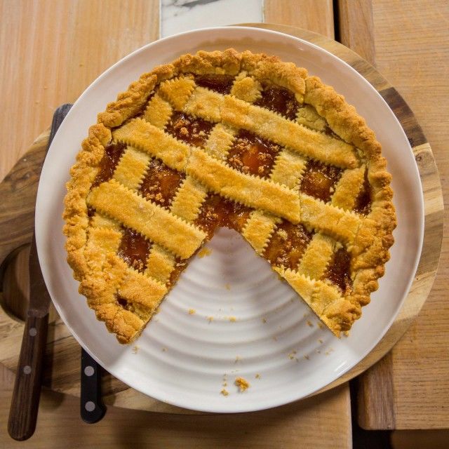 Annin tart s marelicama i amarettima