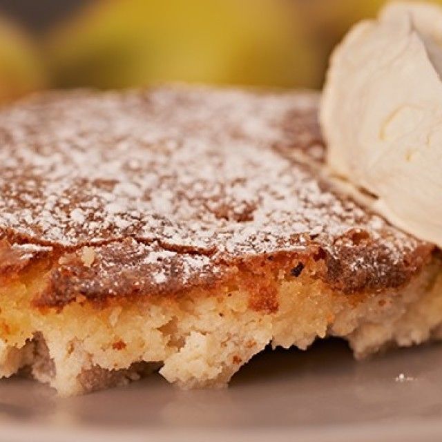 Kruške u nadjevu frangipane (u nadjevu od badema)
