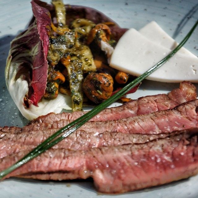 Goveđi odrezak sa svježim gljivama