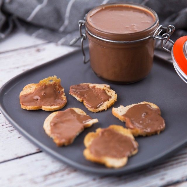 Čokoladni namaz s lješnjacima