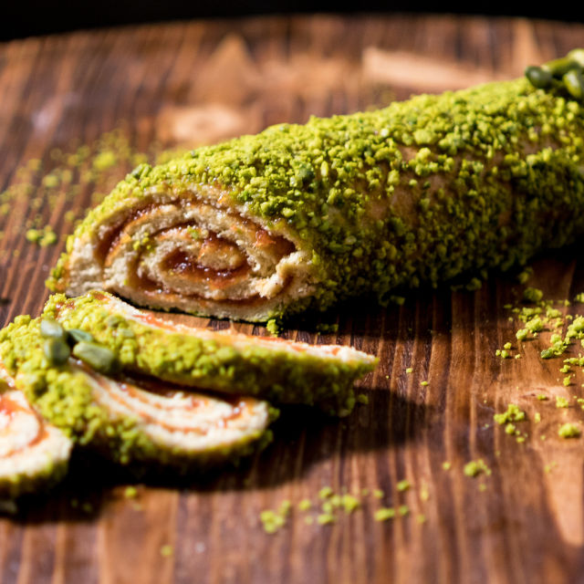 Mini pita od pistacija i grejpa (bez laktoze)