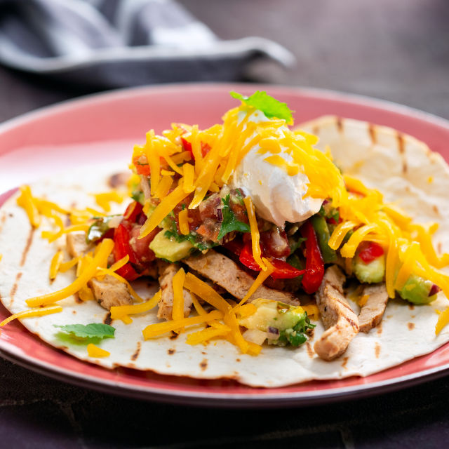 Fajite sa svinjetinom i paprikama