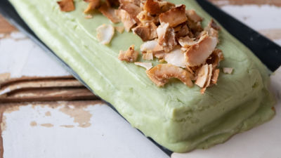 Gelado de Abacate e Crocante de Coco