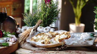 Pizza de Frango e Queijos