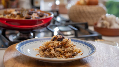 Arroz de Pato com Pinhões