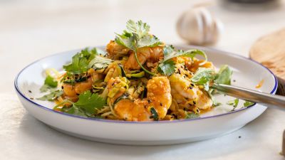 Curgetti com Camarão Salteado