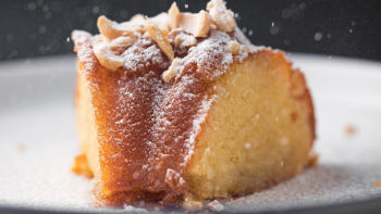 Bolo de Laranja e Amêndoa