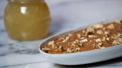 Chila Dourada com nozes