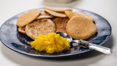 Panquecas de Coco e Arroz- hao Nom Kok