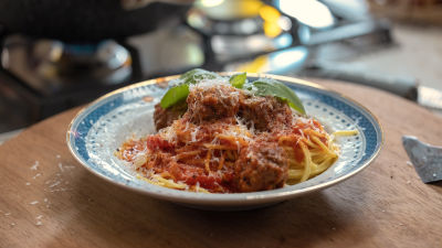 Almôndegas com Esparguete