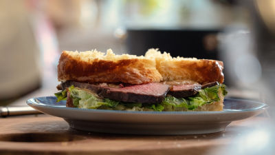 Super Sandes de Carne Assada