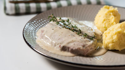 Medalhões com Roquefort